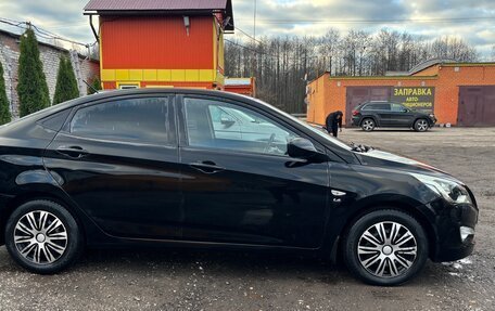 Hyundai Solaris II рестайлинг, 2015 год, 1 100 000 рублей, 5 фотография