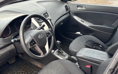 Hyundai Solaris II рестайлинг, 2015 год, 1 100 000 рублей, 12 фотография