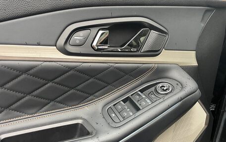 CheryExeed TXL, 2023 год, 2 999 000 рублей, 8 фотография