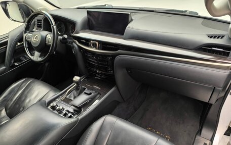 Lexus LX III, 2016 год, 7 895 000 рублей, 23 фотография