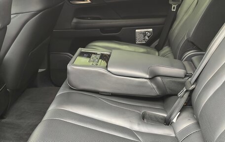 Lexus LX III, 2016 год, 7 895 000 рублей, 28 фотография