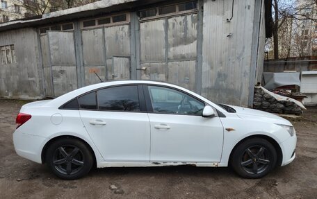 Chevrolet Cruze II, 2011 год, 500 000 рублей, 8 фотография
