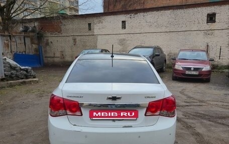 Chevrolet Cruze II, 2011 год, 500 000 рублей, 6 фотография