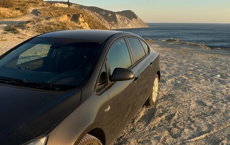 Opel Astra J, 2012 год, 820 000 рублей, 1 фотография