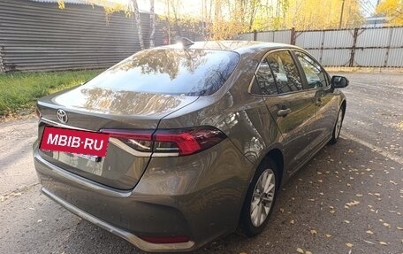 Toyota Corolla, 2021 год, 1 930 000 рублей, 8 фотография