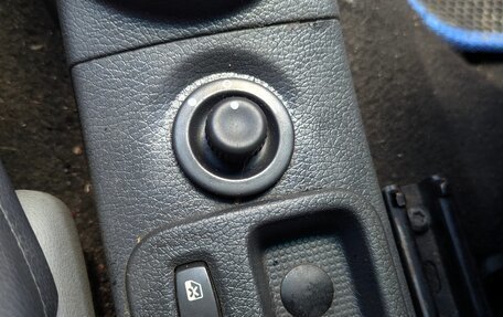 Renault Logan I, 2006 год, 280 000 рублей, 21 фотография