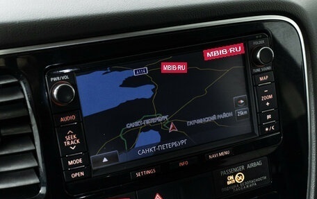 Mitsubishi Outlander III рестайлинг 3, 2013 год, 1 499 700 рублей, 16 фотография