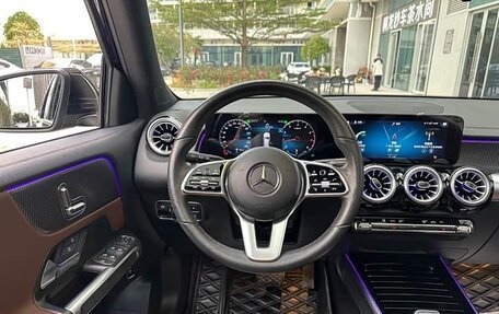 Mercedes-Benz GLB, 2022 год, 2 300 005 рублей, 15 фотография