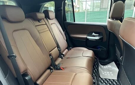 Mercedes-Benz GLB, 2022 год, 2 300 005 рублей, 22 фотография