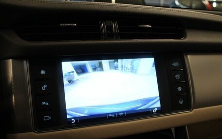 Jaguar XF II, 2016 год, 2 500 000 рублей, 20 фотография