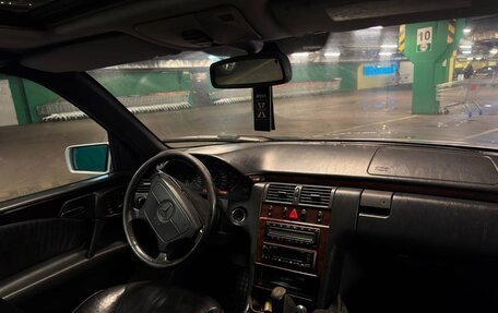 Mercedes-Benz E-Класс, 1997 год, 10 фотография