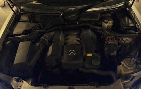 Mercedes-Benz E-Класс, 1997 год, 17 фотография