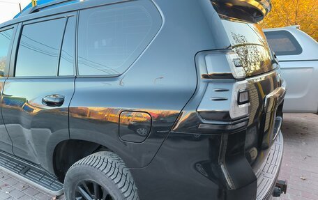 Toyota Land Cruiser Prado 150 рестайлинг 2, 2020 год, 5 750 000 рублей, 6 фотография
