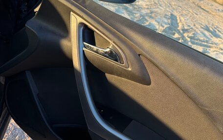 Opel Astra J, 2012 год, 820 000 рублей, 9 фотография