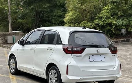 Honda Fit, 2022 год, 1 300 005 рублей, 5 фотография