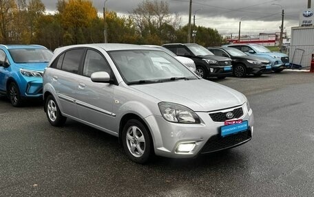 KIA Rio II, 2011 год, 630 000 рублей, 3 фотография