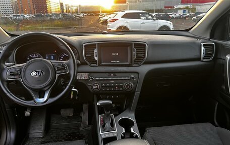 KIA Sportage IV рестайлинг, 2016 год, 2 300 000 рублей, 9 фотография