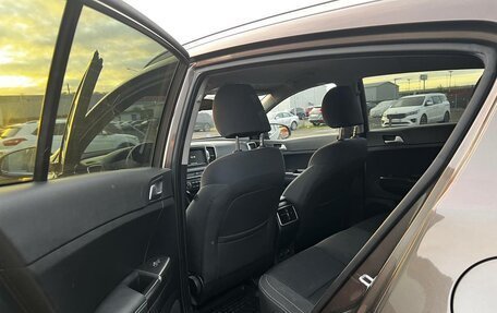 KIA Sportage IV рестайлинг, 2016 год, 2 300 000 рублей, 11 фотография