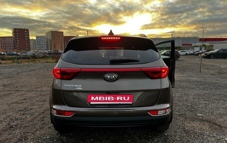 KIA Sportage IV рестайлинг, 2016 год, 2 300 000 рублей, 14 фотография