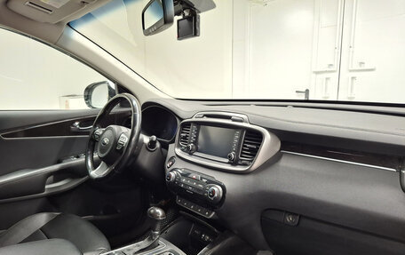 KIA Sorento III Prime рестайлинг, 2017 год, 2 265 000 рублей, 15 фотография