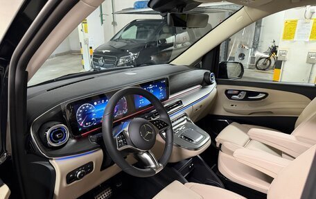 Mercedes-Benz V-Класс, 2025 год, 13 925 000 рублей, 3 фотография