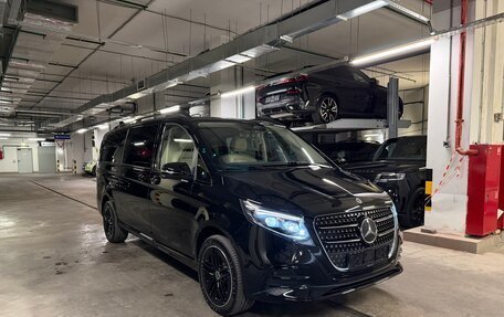 Mercedes-Benz V-Класс, 2025 год, 13 925 000 рублей, 9 фотография