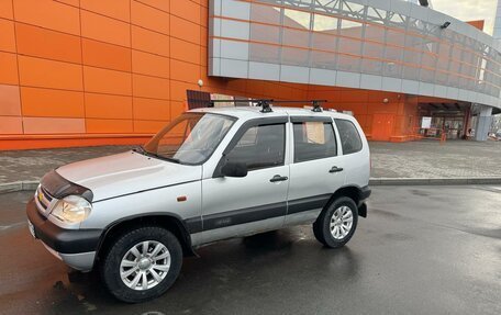 Chevrolet Niva I рестайлинг, 2006 год, 285 000 рублей, 3 фотография