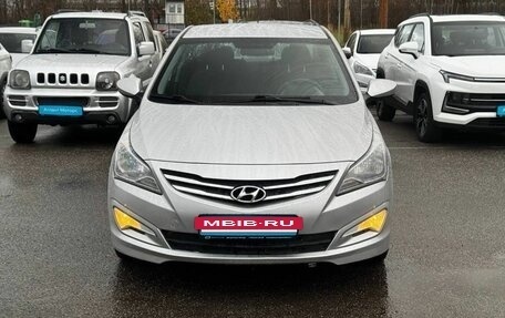 Hyundai Solaris II рестайлинг, 2015 год, 1 190 000 рублей, 2 фотография