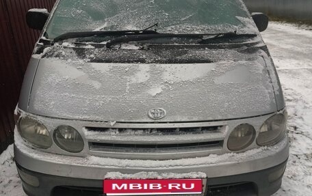 Toyota Estima III рестайлинг -2, 1999 год, 450 000 рублей, 1 фотография