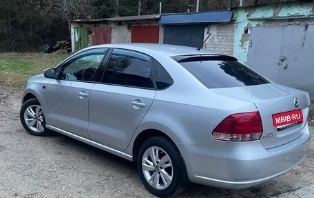 Volkswagen Polo VI (EU Market), 2012 год, 750 000 рублей, 1 фотография