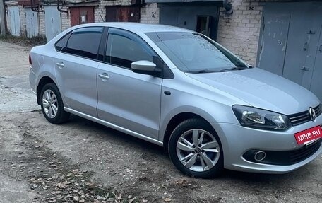 Volkswagen Polo VI (EU Market), 2012 год, 750 000 рублей, 3 фотография