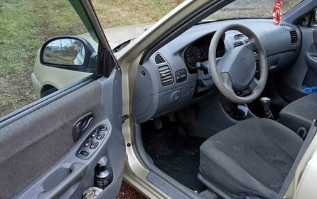 Hyundai Accent II, 2005 год, 420 000 рублей, 4 фотография