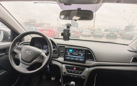 Hyundai Elantra V, 2016 год, 899 000 рублей, 5 фотография