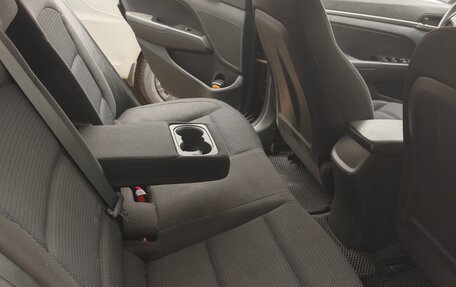 Hyundai Elantra V, 2016 год, 899 000 рублей, 4 фотография