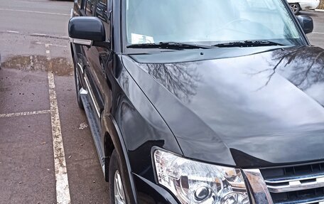 Mitsubishi Pajero IV, 2014 год, 2 570 000 рублей, 4 фотография