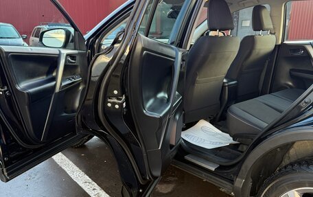 Toyota RAV4, 2019 год, 2 580 000 рублей, 10 фотография