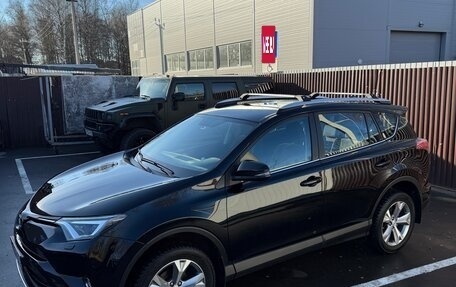 Toyota RAV4, 2019 год, 2 580 000 рублей, 2 фотография