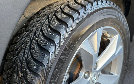 Toyota RAV4, 2019 год, 2 580 000 рублей, 26 фотография