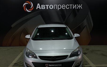 Opel Astra J, 2012 год, 699 000 рублей, 2 фотография