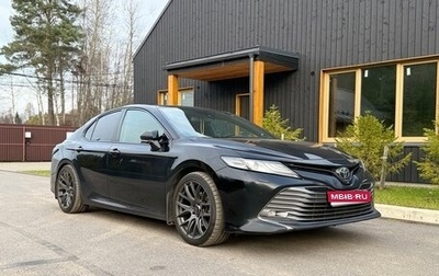 Toyota Camry, 2021 год, 3 200 000 рублей, 1 фотография