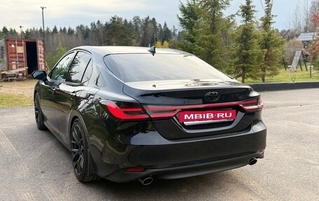 Toyota Camry, 2021 год, 3 200 000 рублей, 7 фотография