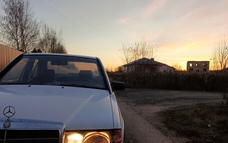 Mercedes-Benz 190 (W201), 1988 год, 200 000 рублей, 2 фотография