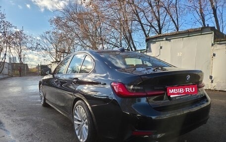 BMW 3 серия, 2019 год, 3 250 000 рублей, 4 фотография