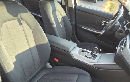 BMW 3 серия, 2019 год, 3 250 000 рублей, 8 фотография