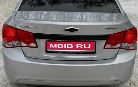 Chevrolet Cruze II, 2011 год, 575 000 рублей, 4 фотография