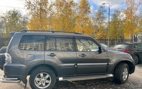 Mitsubishi Pajero IV, 2014 год, 2 600 000 рублей, 9 фотография