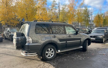 Mitsubishi Pajero IV, 2014 год, 2 600 000 рублей, 29 фотография