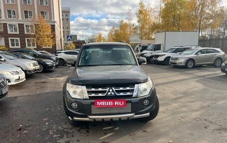 Mitsubishi Pajero IV, 2014 год, 2 600 000 рублей, 25 фотография