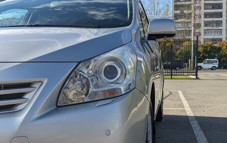 Toyota Verso I, 2012 год, 1 600 000 рублей, 7 фотография