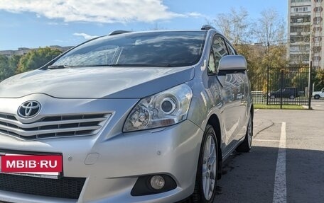 Toyota Verso I, 2012 год, 1 600 000 рублей, 6 фотография